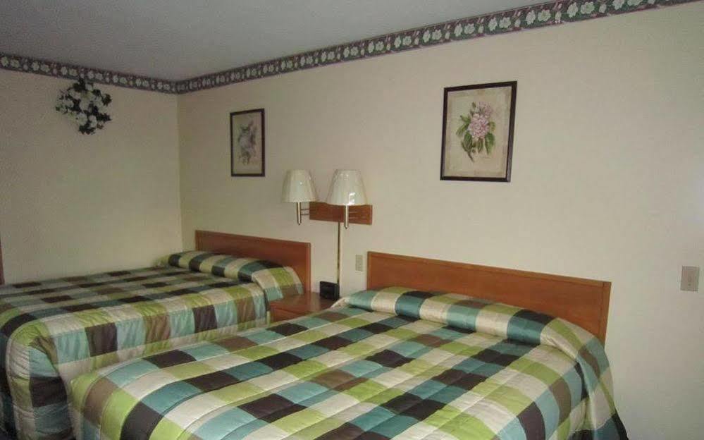 Cassville Budget Inn Екстериор снимка