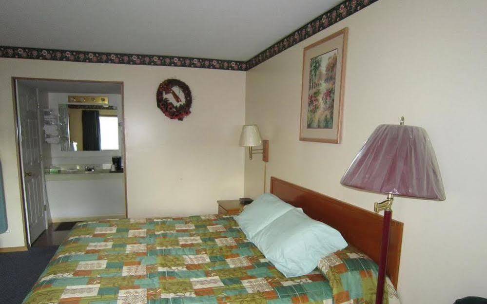 Cassville Budget Inn Екстериор снимка